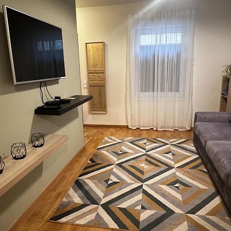 Arka Apartment Juhkentali Tallinn Buitenkant foto